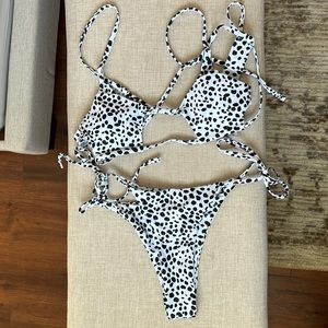 NWOT Zaful Bikini!!